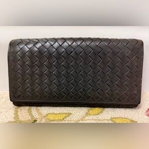 BOTTEGA VENETA Unisex Intrecciato Leather Bifold Long Flap Wallet - Dark Grey